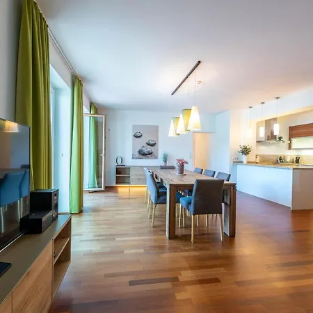 Eichenhof - Panorama 4* Zell am See